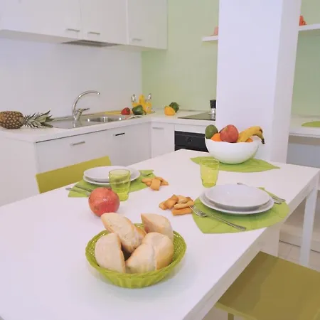 Lola Apartment